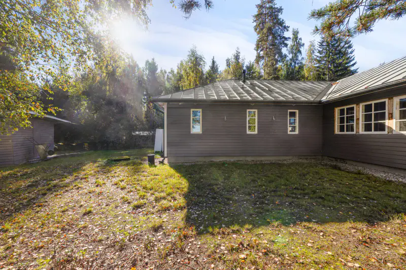 Coque ~288 m² (1983) à réhabiliter + sauna, 6 520 m² (2 parcelles), Pyhäjärvi — Porlammi — 14