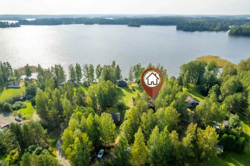 Grande maison rondins ~192 m² (1992) + rantasauna, rive Pyhäjärvi, 3 800 m² — Niemenpää / Lempäälä — 6