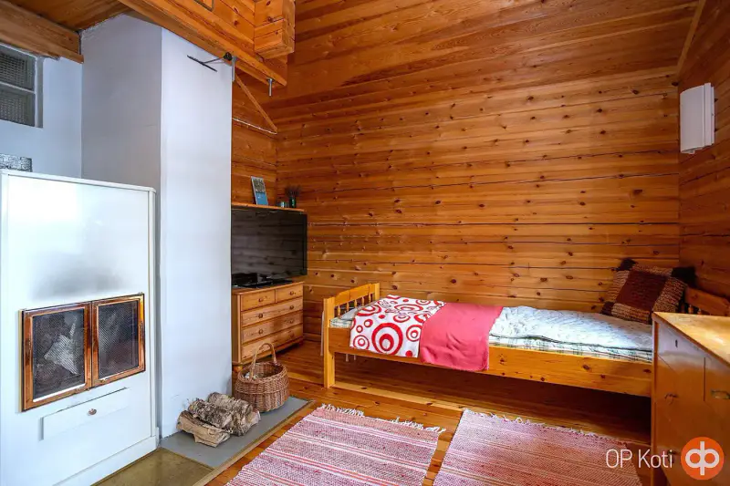 Mökki en rondins 30 m² (2009) + sauna, douche, WC, 6 300 m² sur le Heinäjärvi — Leppävirta — 7
