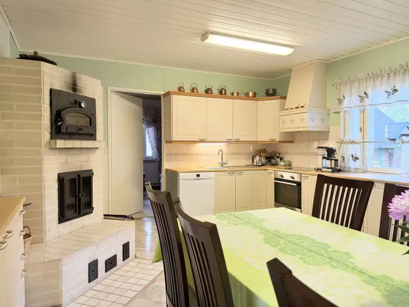 Maison (119 m², 4 chambres, sauna) avec 34 m de rive privée sur le Haiseva, 1 700 m² — Timola, Leppävirta — 8