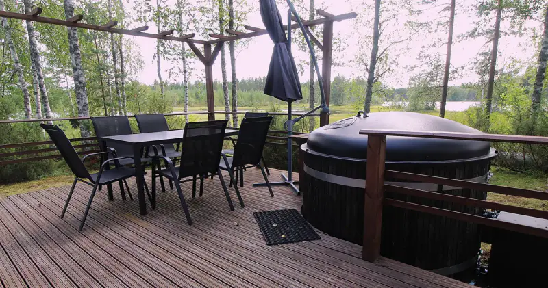 Chalet en rondins ~27 m² (1999) + sauna et bain nordique, 4,95 ha entre Lieksanjoki et lampi — Maurunniemi / Lieksa — 8