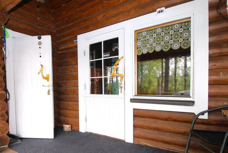 Chalet en rondins ~27 m² (1999) + sauna et bain nordique, 4,95 ha entre Lieksanjoki et lampi — Maurunniemi / Lieksa — 10