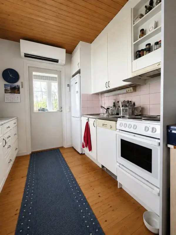 Maison ~75,5 m² (2003) + sauna, 5 190 m² (~138 m rive), Pielinen — Murtoranta / Lieksa — 9