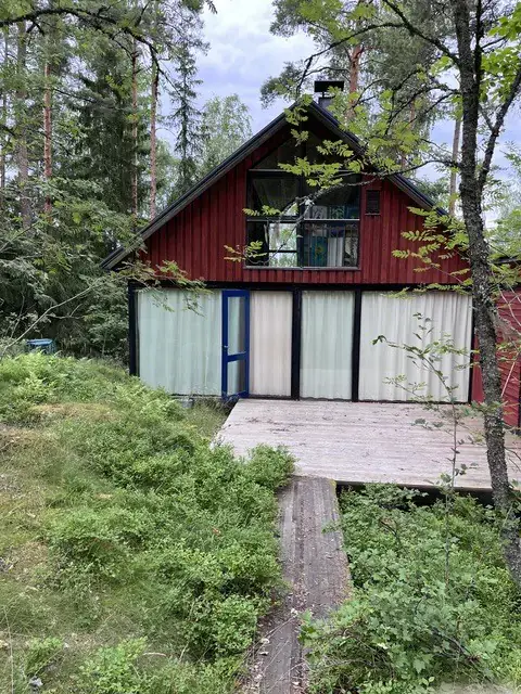 Bungalow 65 m² (ext. 1990), määräosa ~1 ha Lohjanjärvi, ~40 m rive — Karjalohja / Lohja — 7