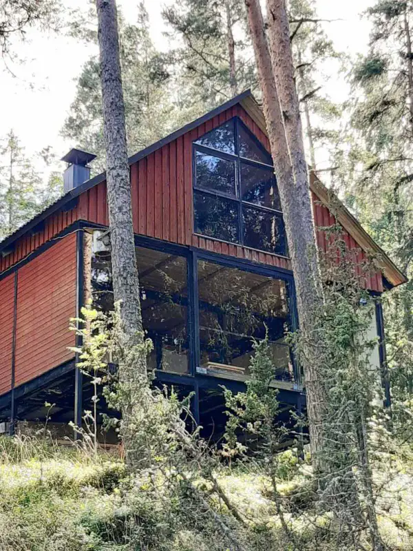 Bungalow 65 m² (ext. 1990), määräosa ~1 ha Lohjanjärvi, ~40 m rive — Karjalohja / Lohja — 4