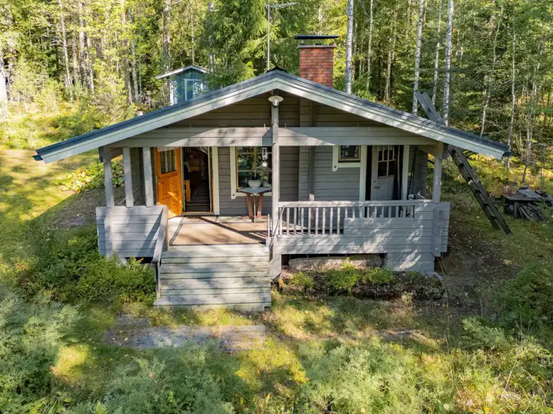 Saunamökki Honka ~25 m², rive Myllyjärvi, 3 500 m² en location — Vojakkala / Loppi — 13