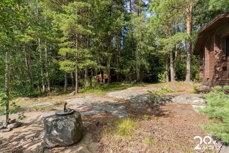 Mökki lamellihirsi ~50 m² (1972) + sauna, 5 000 m² (määräala), mer — Våtskär / Loviisa — 16