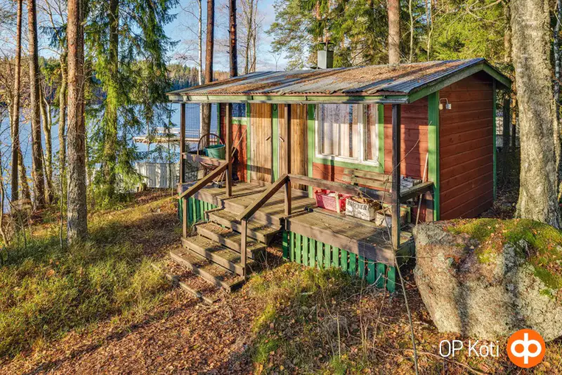 Mökki ~30 m² (1972) + sauna de rive, 2 525 m² et rive ouest — Vainosenjärvi / Kannuskoski — 3