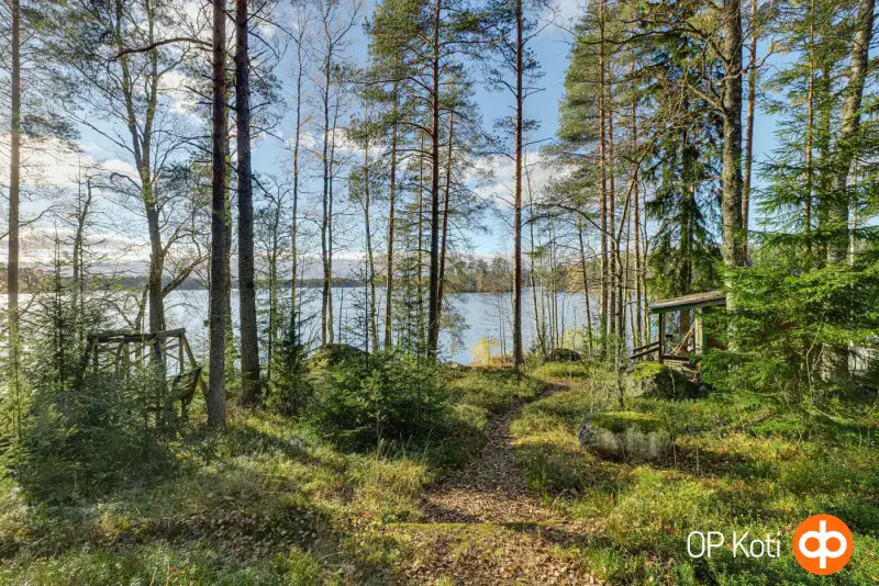 Mökki ~30 m² (1972) + sauna de rive, 2 525 m² et rive ouest — Vainosenjärvi / Kannuskoski — 12