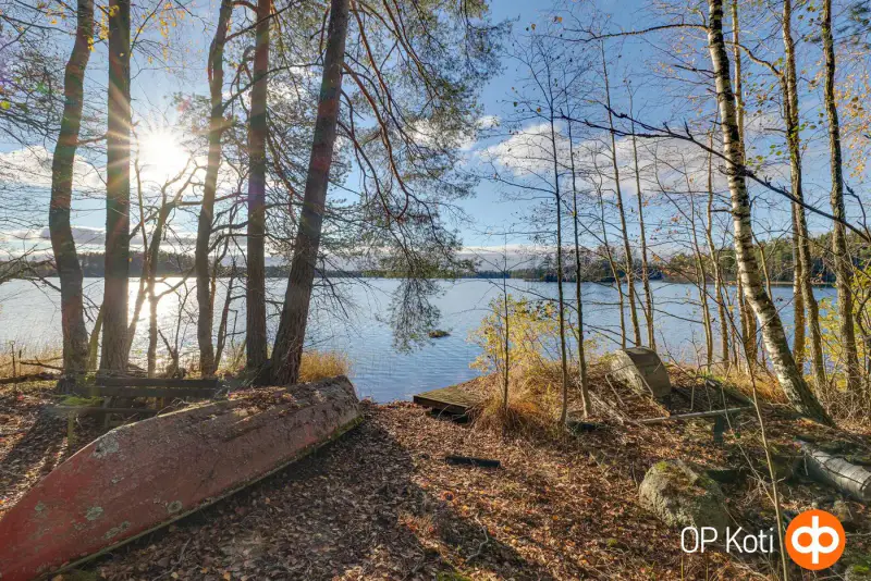 Mökki ~30 m² (1972) + sauna de rive, 2 525 m² et rive ouest — Vainosenjärvi / Kannuskoski — 13