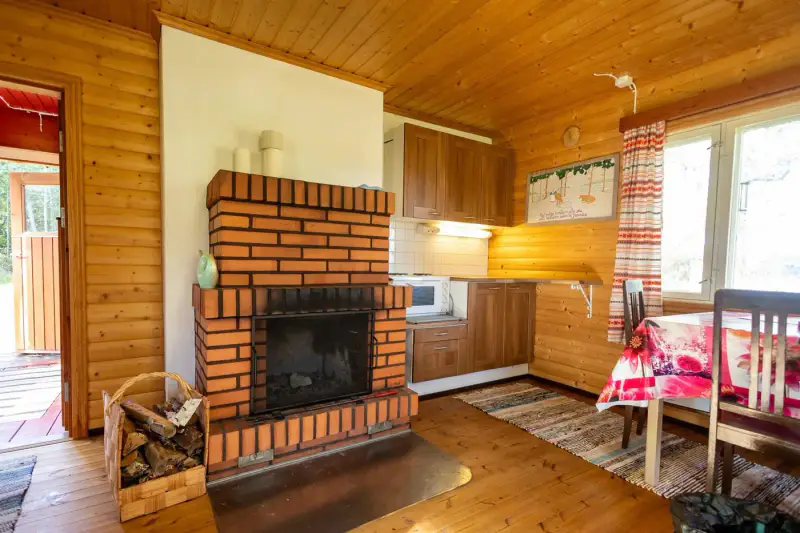 Mökki bois (1970) + sauna, 2 500 m², Salojärvi / Järvepäänlahti — Suluslahti / Mänttä-Vilppula — 9