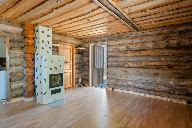 Mökki 2005 + sauna bois, rive Kaijanselkä (~70 m), 7 270 m² — Kolho / Mänttä-Vilppula — 6
