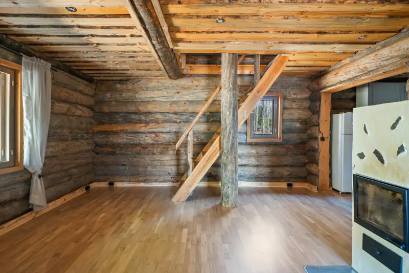 Mökki 2005 + sauna bois, rive Kaijanselkä (~70 m), 7 270 m² — Kolho / Mänttä-Vilppula — 3