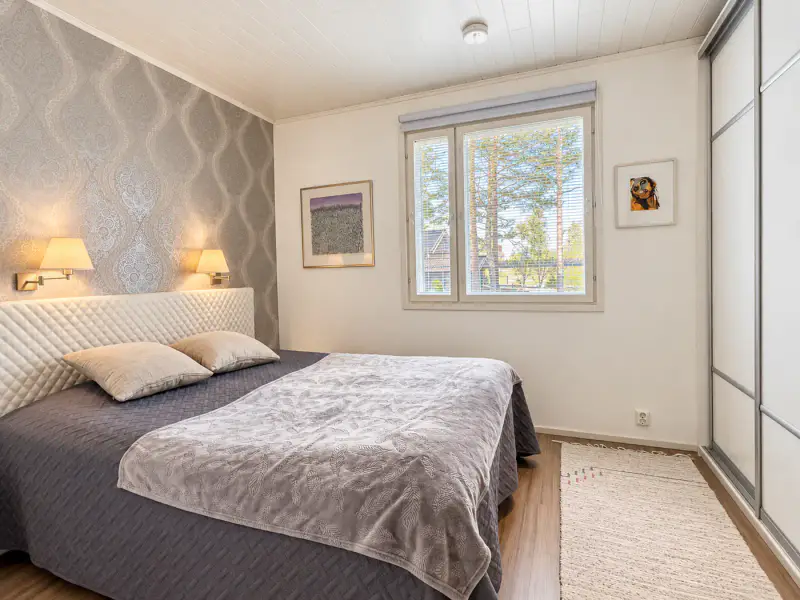 Maison de loisirs 120 m² (2011) avec piscine intérieure + sauna de rive, plage de sable et ponton sur le Pyhävesi, 2 470 m² — Pyhäkoski / Mäntyharju — 14