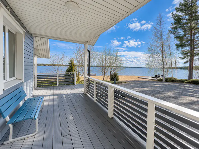 Maison de loisirs 120 m² (2011) avec piscine intérieure + sauna de rive, plage de sable et ponton sur le Pyhävesi, 2 470 m² — Pyhäkoski / Mäntyharju — 18