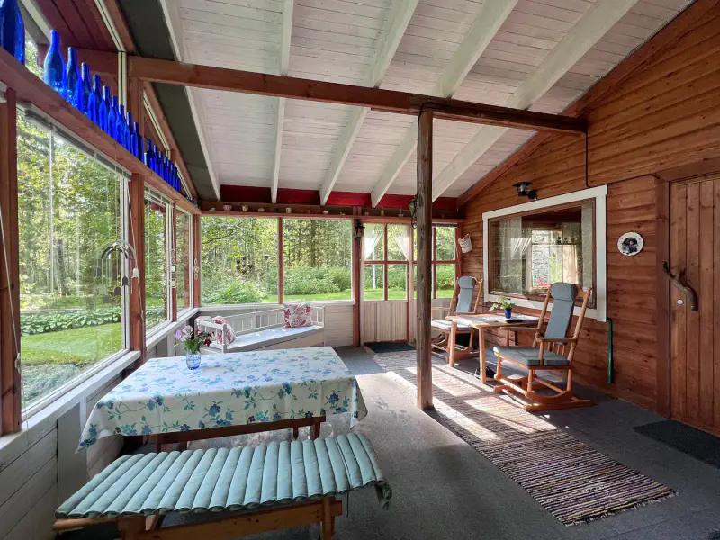 Mökki soigné ~40 m² + sauna, rive Sourlampi, 6 800 m² — Pertunmaa / Mäntyharju — 18