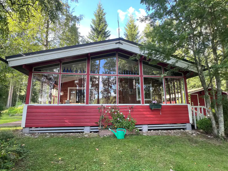 Mökki soigné ~40 m² + sauna, rive Sourlampi, 6 800 m² — Pertunmaa / Mäntyharju — 4