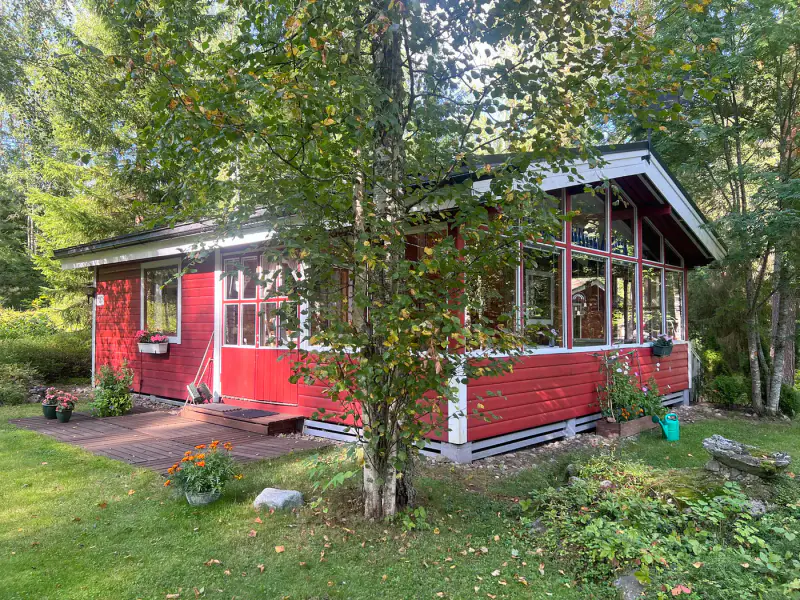 Mökki soigné ~40 m² + sauna, rive Sourlampi, 6 800 m² — Pertunmaa / Mäntyharju — 12