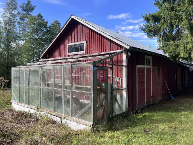 Mökki bois 45 m² (1951) + savusauna, Hietajärvi, ~4,8 ha — Pertunmaa / Mäntyharju — 18