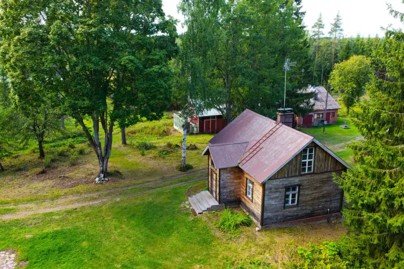 Mökki bois 45 m² (1951) + savusauna, Hietajärvi, ~4,8 ha — Pertunmaa / Mäntyharju — 8