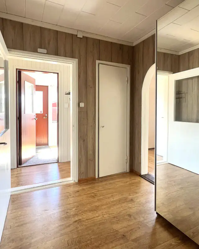 Mökki ~110 m² + 2 rantasaunas, rive sable Pyhävesi, 3 015 m² — Mäntyharju — 7