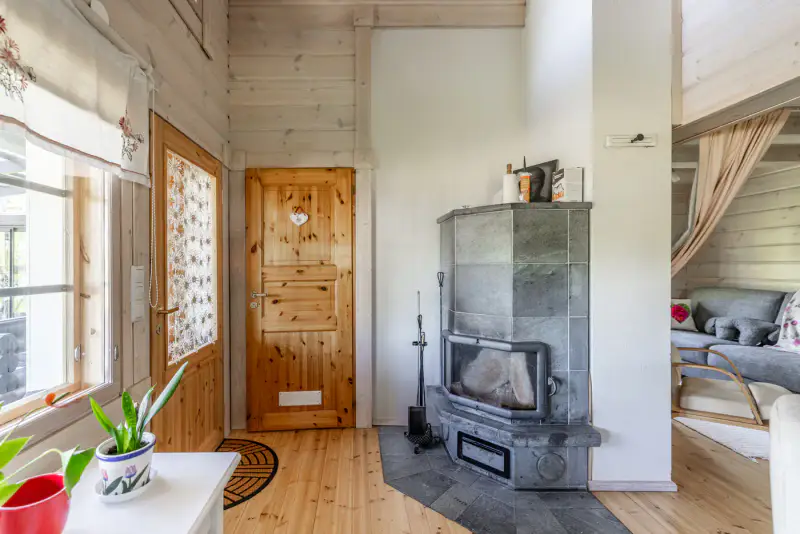 Maison en rondins ~73 m² (2000, agrandie 2011) + rantasauna et garage, 2,72 ha et rive privée Etelä-Tervajärvi — Toivola / Mäntyharju — 10