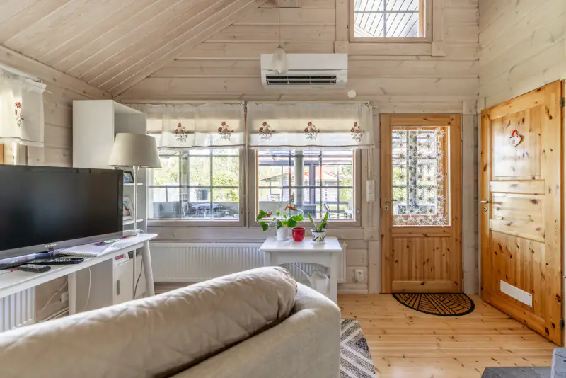 Maison en rondins ~73 m² (2000, agrandie 2011) + rantasauna et garage, 2,72 ha et rive privée Etelä-Tervajärvi — Toivola / Mäntyharju — 8