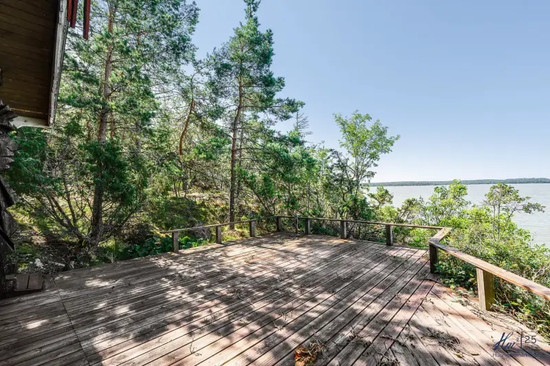 Hirsimökki ~60 m² + vieux mökki, crique Louhisaarenaukko, 2 800 m² — Askainen — 12