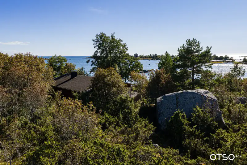 Mökki ~75 m² (1990) + rantasauna, île Pihlava-Linskeri ~1,5 ha et rive mer privée — Oura / Merikarvia — 15