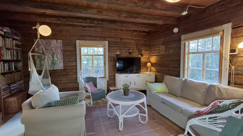 Hirsihuvila ~90 m² (1989) + sauna, 3 850 m², Kuolimo (île) — Suomenniemi / Mikkeli — 13