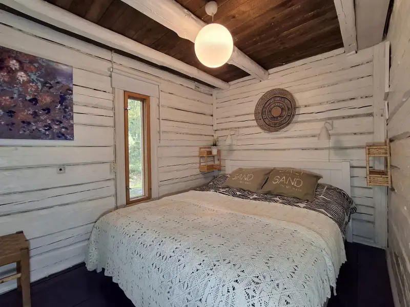 Hirsihuvila ~90 m² (1989) + sauna, 3 850 m², Kuolimo (île) — Suomenniemi / Mikkeli — 15