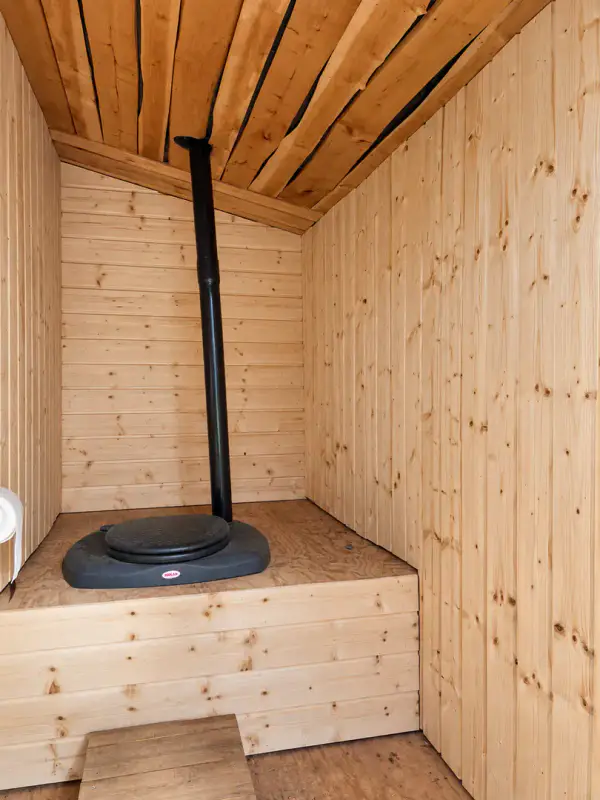 Mökki rondins ~24 m² (1988) + aitta, 8 700 m² autour du lampi Likolampi — Suomenniemi / Mikkeli — 14