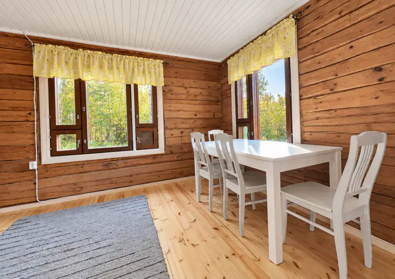Mökki rondins ~24 m² (1988) + aitta, 8 700 m² autour du lampi Likolampi — Suomenniemi / Mikkeli — 7