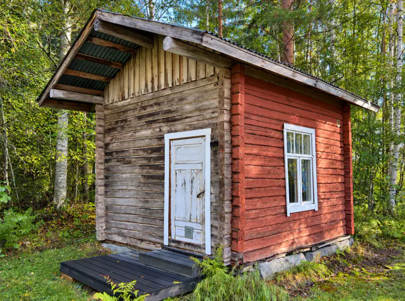 Mökki rondins ~24 m² (1988) + aitta, 8 700 m² autour du lampi Likolampi — Suomenniemi / Mikkeli — 12