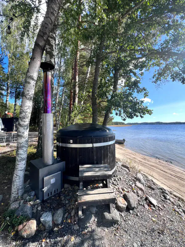 Mökki ~20–25 m² (1964) + rantasauna 2025, 9 150 m², plage Saimaa / Louhivesi — Mikkeli — 14