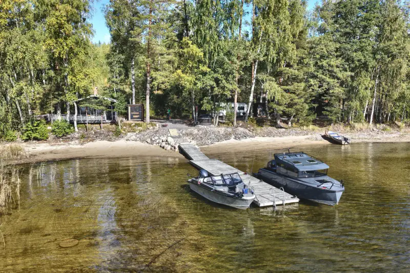 Mökki ~20–25 m² (1964) + rantasauna 2025, 9 150 m², plage Saimaa / Louhivesi — Mikkeli — 3