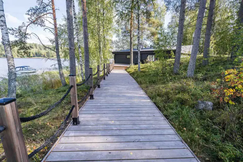 Villa JaloElla : maison de vacances 109 m² rénovée, rantasauna et ponton, 1,43 ha et rive privée sur le Paljavesi (Saimaa) — Mikkeli — 15