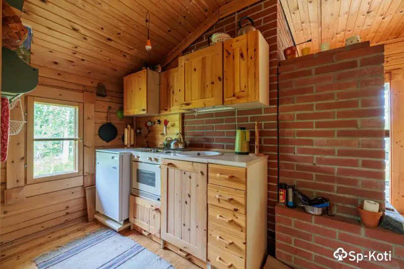 Chalet Honka ~50 m² (1991/1998), 3 000 m², Lahnajärvi — Keijola / Mikkeli — 13