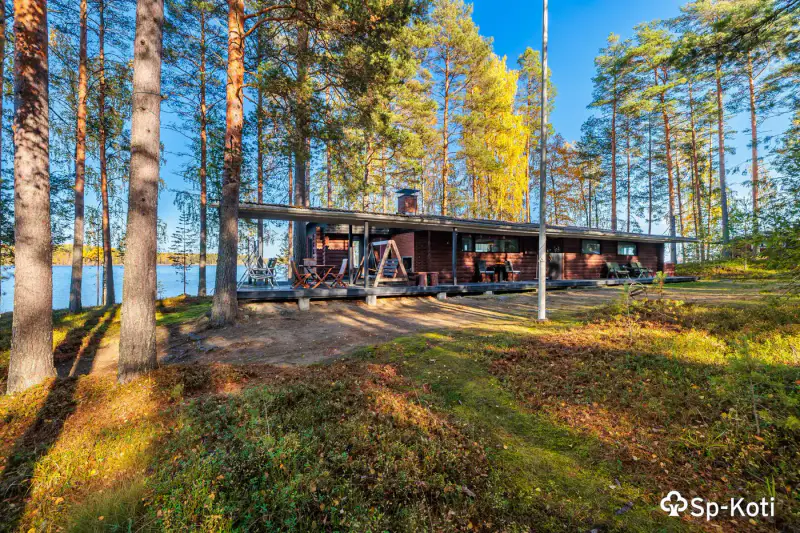 Pyöröhirsimökki 120 m² (1965) + rantasauna et vierasmaja, 1 ha et ~150 m de rive privée Saimaa Yövesi — Liikasenniemi / Mikkeli — 3