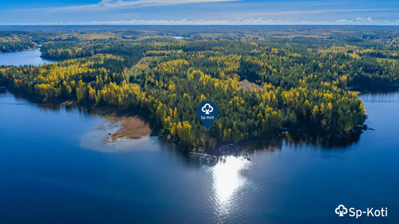 Pyöröhirsimökki 120 m² (1965) + rantasauna et vierasmaja, 1 ha et ~150 m de rive privée Saimaa Yövesi — Liikasenniemi / Mikkeli — 1