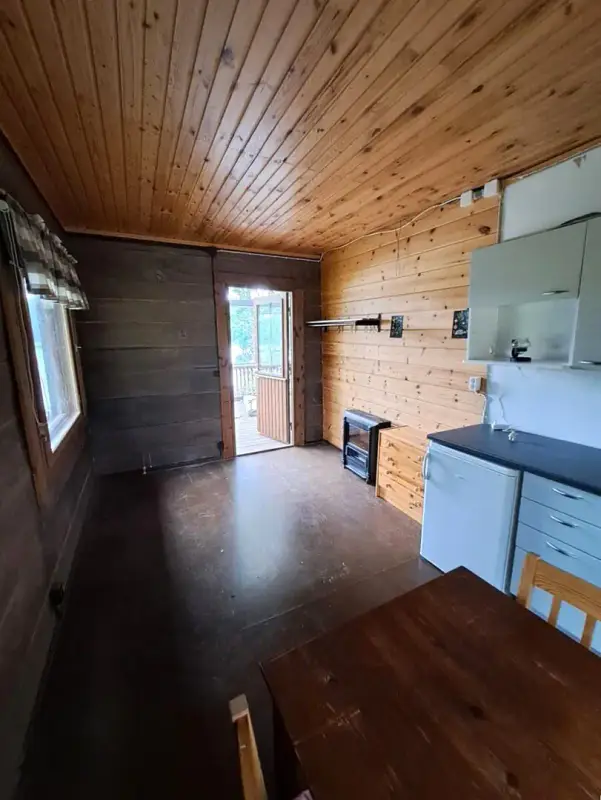 Rantasauna ~18 m² (2013) + droits 150 k-m², 5 160 m² (~80 m rive), Saimaa — Huttula / Mikkeli — 12