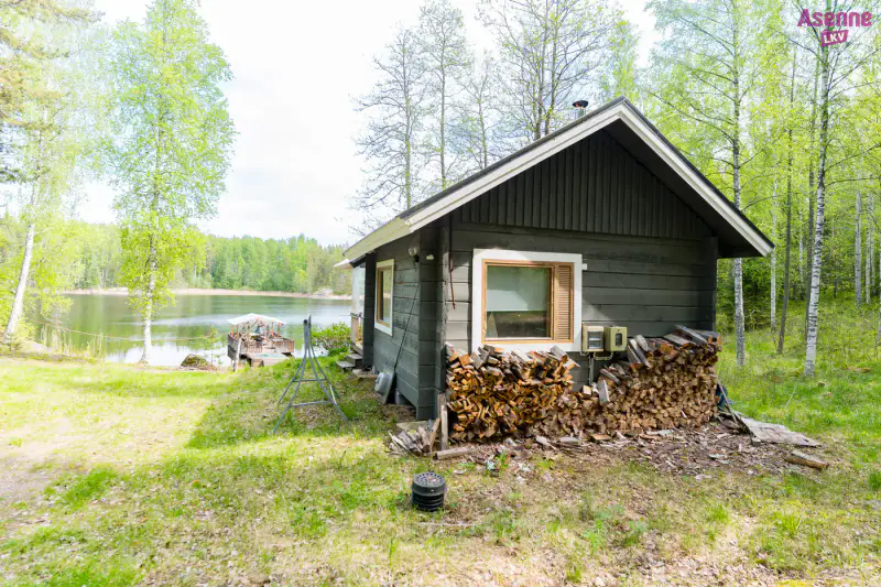 Rantasauna ~18 m² (2013) + droits 150 k-m², 5 160 m² (~80 m rive), Saimaa — Huttula / Mikkeli — 8