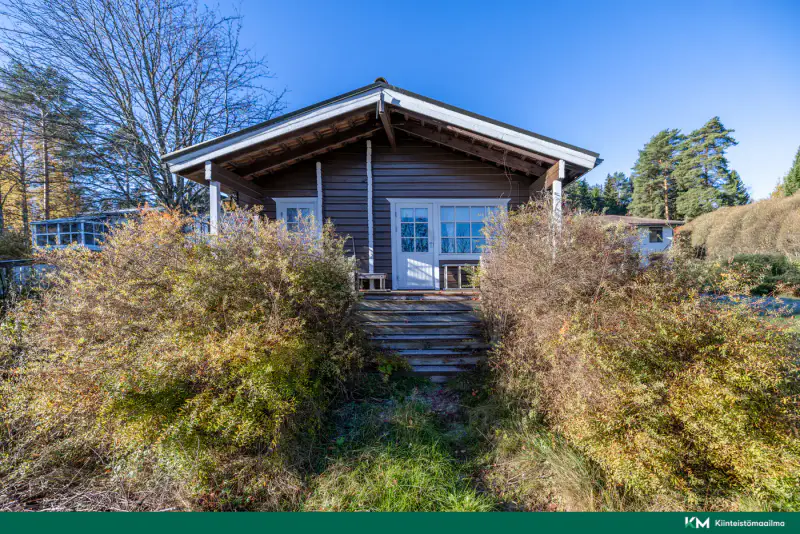 Maison ~182 m² (1989) + rantasauna 1991, 3 350 m² et rive Saimaa — Ristiina / Mikkeli — 5