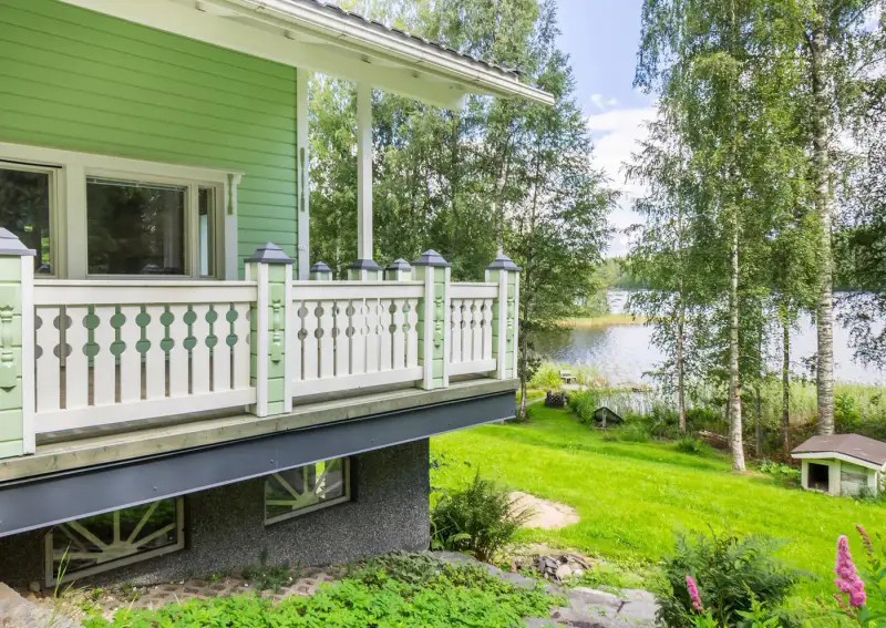 Maison 150 m² (1999) + rantasauna + hall 2 voitures, rive lac, 3 300 m² — Korpikoski / Mikkeli — 17