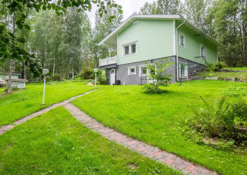 Maison 150 m² (1999) + rantasauna + hall 2 voitures, rive lac, 3 300 m² — Korpikoski / Mikkeli — 16