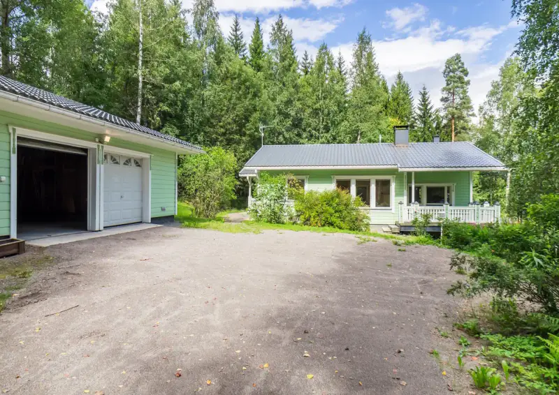 Maison 150 m² (1999) + rantasauna + hall 2 voitures, rive lac, 3 300 m² — Korpikoski / Mikkeli — 10