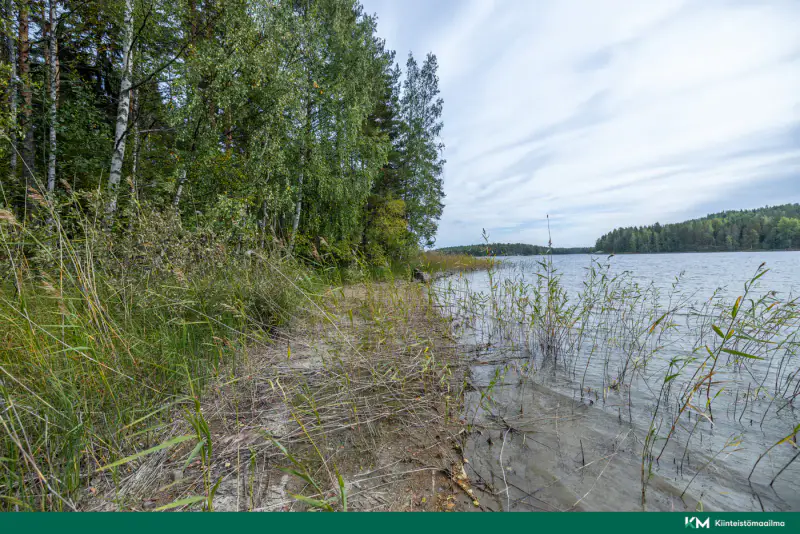 Terrain constructible ~6 358 m² (RA ≤250 k-m²), rive sud Saimaa — Anttola / Mikkeli — 4