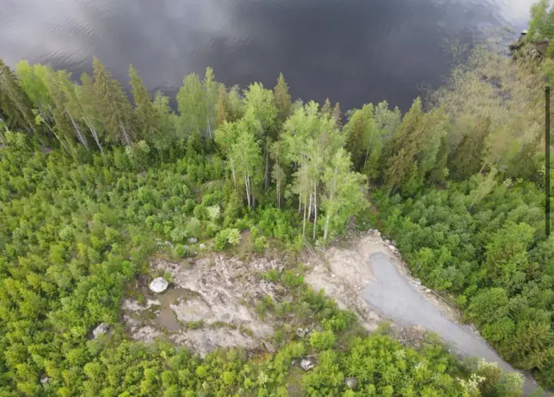 Terrain constructible Saimaa 4 550 m², droits ~232 m², élec prête — Helppanala / Mikkeli — 9