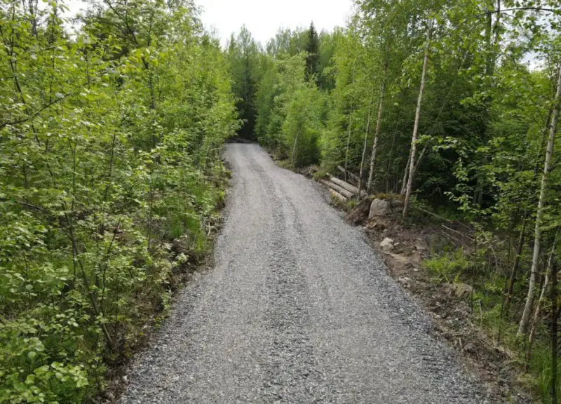 Terrain constructible Saimaa 4 550 m², droits ~232 m², élec prête — Helppanala / Mikkeli — 6
