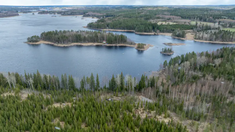Terrain constructible Saimaa 4 550 m², droits ~232 m², élec prête — Helppanala / Mikkeli — 3